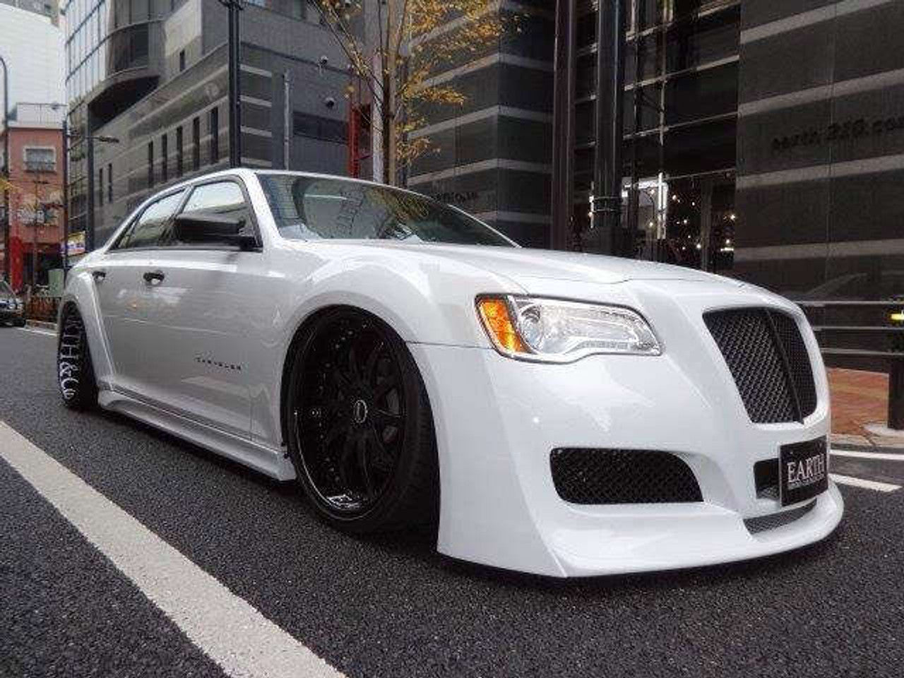 VeilSide 2011-2021 Chrysler 300C Complete Kit (FRP) Front Bumper, Front Fenders, Side Skirts, Rear Door Panels, Rear Bumper, Rear Quarter Panel, Rear Spoiler - 9 Pieces